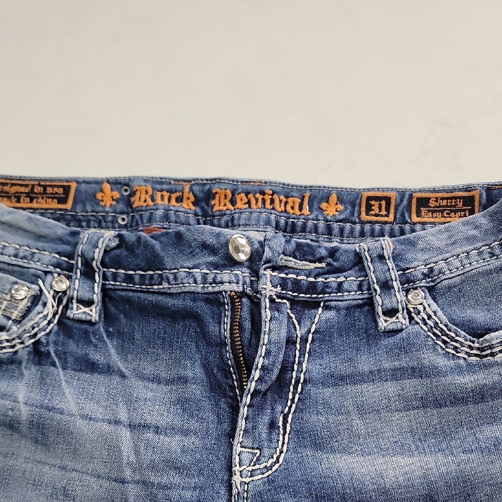 Women's Rock Revival Indigo Denim Capri Size 31